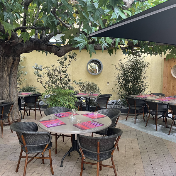 Le Restaurant - La croisée - Clapiers - restaurant castelnau le lez - restaurant à clapiers - restaurant montferrier sur lez - bien manger CLAPIERS